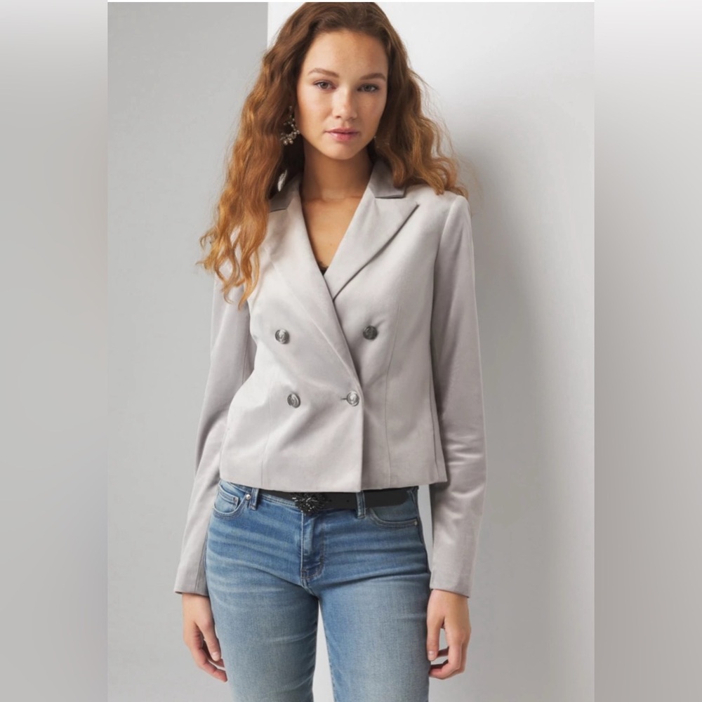 New White House Black Market Cropped Gray Velvet Blazer